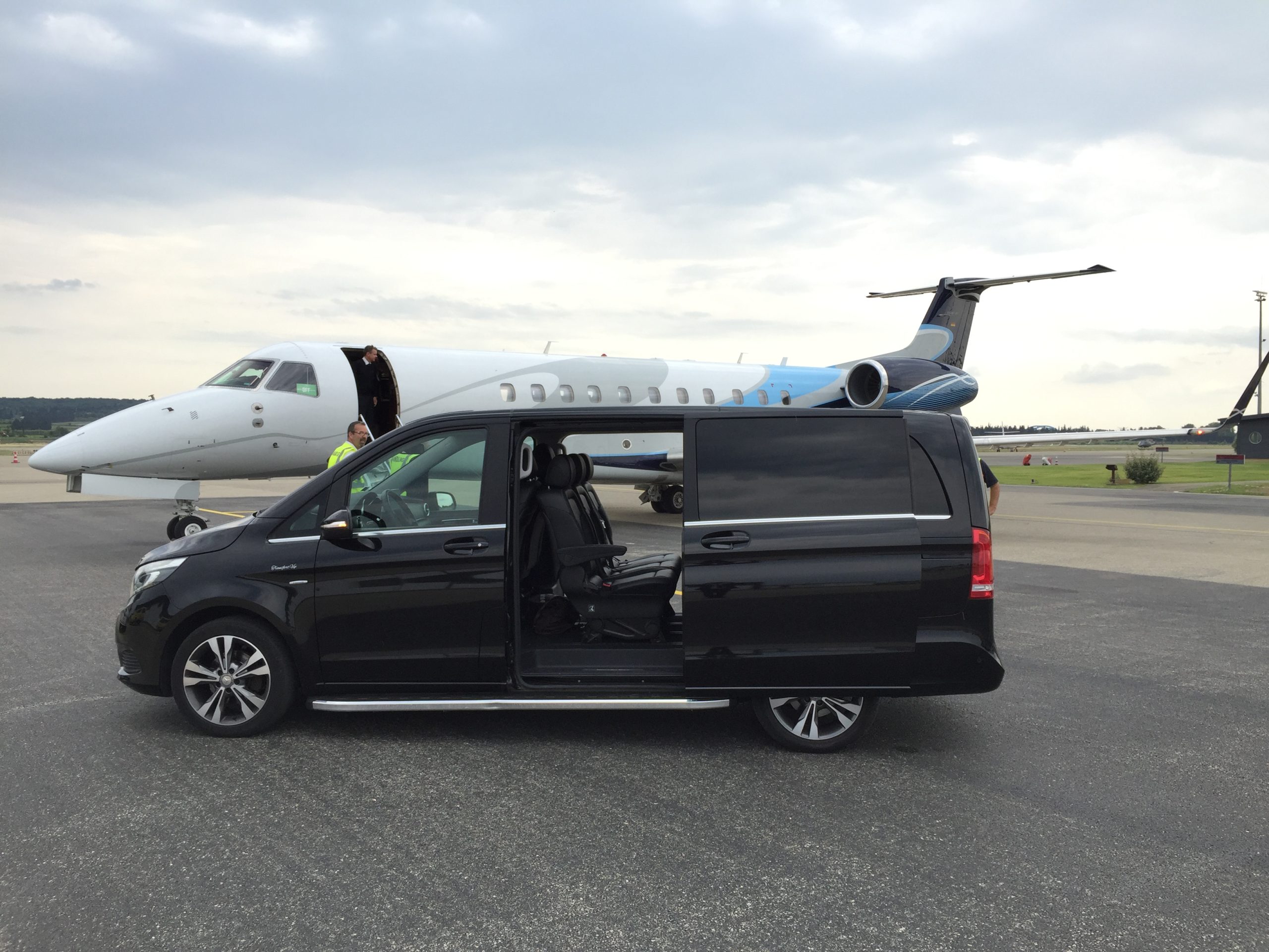 Voiture avec chauffeur Transfert VIP